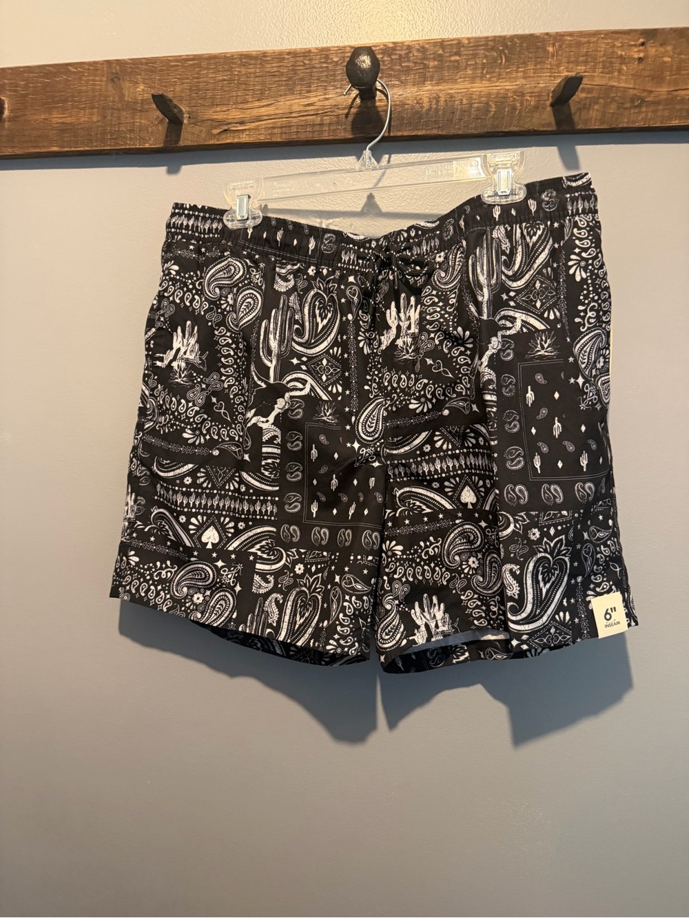 No Boundaries Black & White Paisley Swim Bermudas
